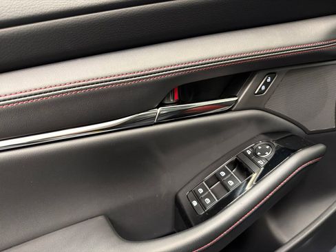 New 2026 MAZDA MAZDA3 Carbon image 35