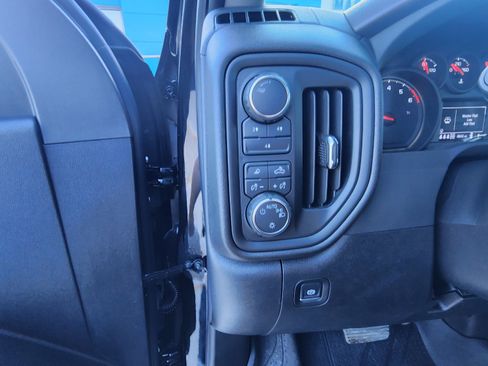 Used 2025 Chevrolet Silverado 2500 Custom w/ Custom Value Package AWD/4WD image 13
