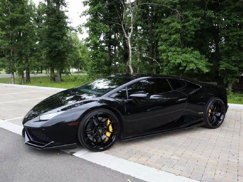 Used 2016 Lamborghini Huracan LP 610-4 AWD/4WD image 5