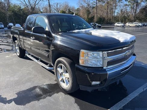 Used 2009 Chevrolet Silverado 1500 LT w/ All Star Package image 7
