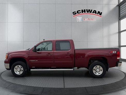 Used 2009 GMC Sierra 2500 SLT w/ Entertainment Package AWD/4WD image 7