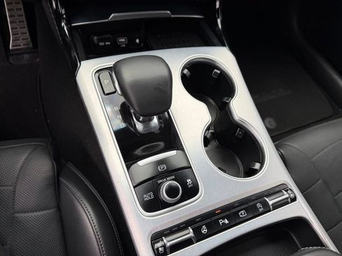 Used 2023 Kia Stinger GT2 AWD/4WD image 24