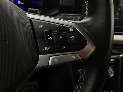 Used 2025 Volkswagen Taos S image 16