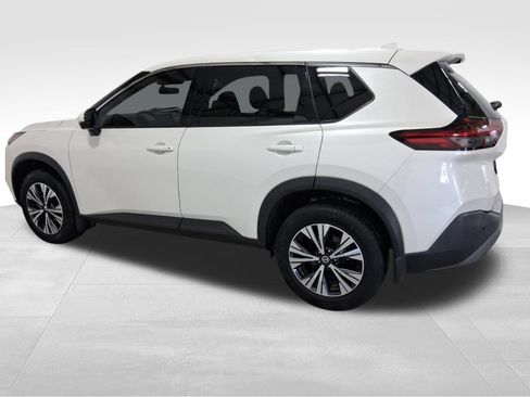 Used 2021 Nissan Rogue SV FWD image 6