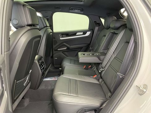 New 2026 Porsche Cayenne S AWD/4WD image 19