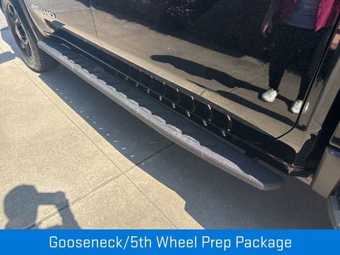New 2026 GMC Sierra 2500 AT4 w/ AT4 Premium Plus Package AWD/4WD image 13