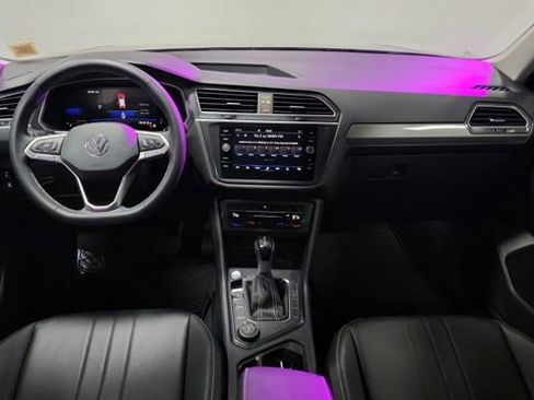 Used 2024 Volkswagen Tiguan Wolfsburg Edition image 18