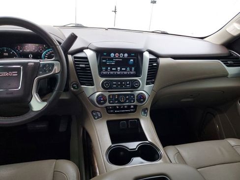 Used 2017 GMC Yukon SLT RWD image 13