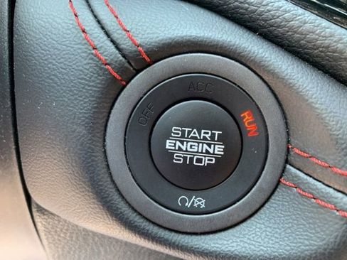 Used 2024 Dodge Durango GT image 33