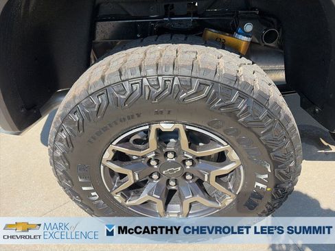 New 2026 Chevrolet Colorado ZR2 AWD/4WD image 24