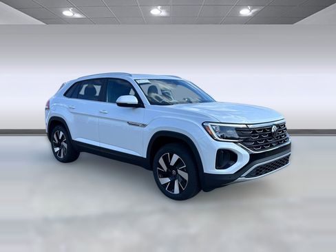 New 2026 Volkswagen Atlas Cross Sport SE image 6