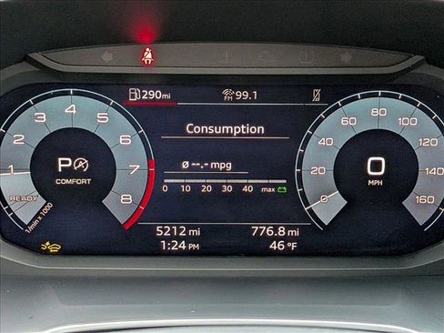 Certified 2025 Audi Q3 2.0T Premium w/ Convenience Package image 11