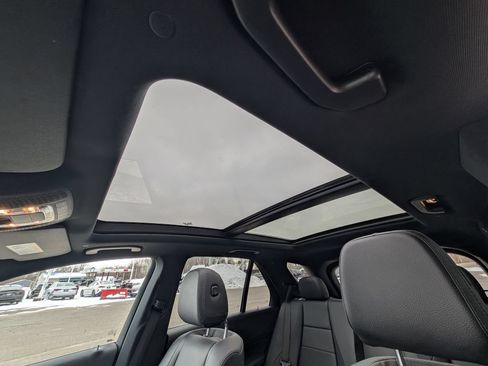 Used 2025 Mercedes-Benz GLE 350 4MATIC image 21