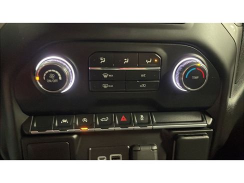 Certified 2022 Chevrolet Silverado 1500 Custom image 13