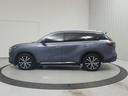 Used 2025 INFINITI QX60 Sensory w/ Vision Package AWD/4WD image 4