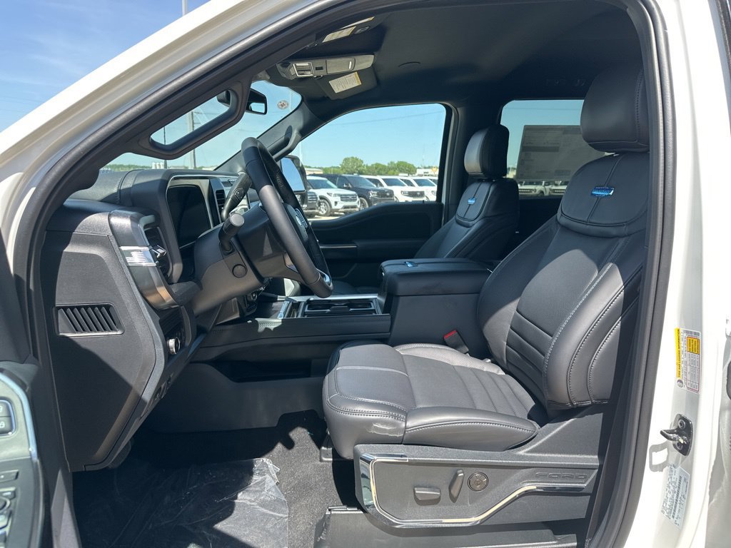 New 2026 Ford F250 Platinum AWD/4WD image 14