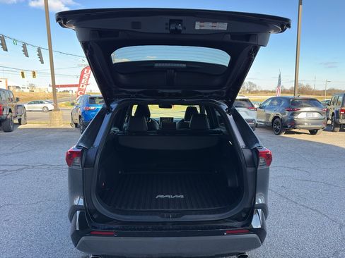 Used 2021 Toyota RAV4 XSE image 16