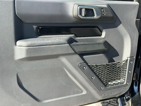 New 2025 Ford Bronco 2-Door image 8