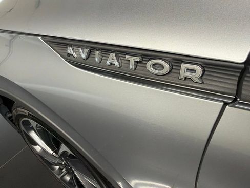 Used 2020 Lincoln Aviator Reserve w/ Equipment Group 202A AWD/4WD image 43