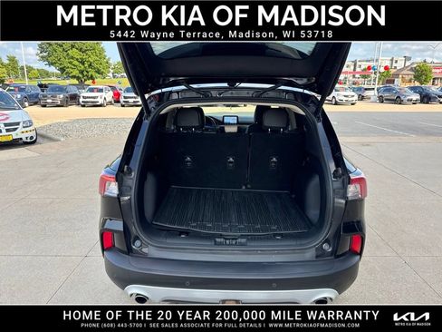Used 2020 Ford Escape Titanium AWD/4WD image 33