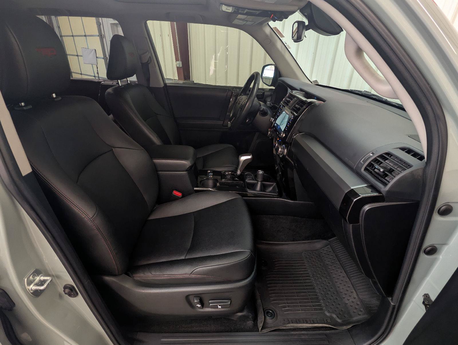 Used 2023 Toyota 4Runner TRD Off-Road Premium w/ Off Road Premium Plus Package AWD/4WD image 34