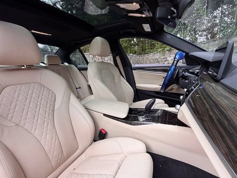 Used 2021 BMW 530i xDrive w/ Convenience Package AWD/4WD image 24