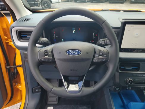 Used 2026 Ford Maverick XLT w/ XLT Luxury Package FWD image 27