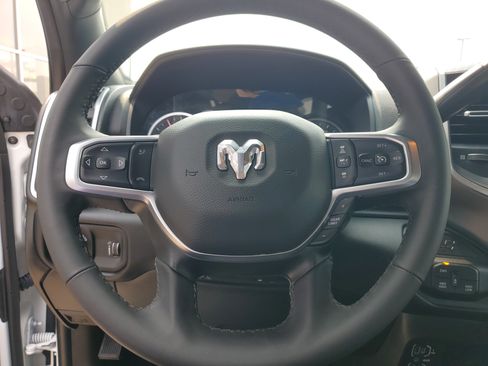 Used 2026 RAM 2500 Big Horn AWD/4WD image 12