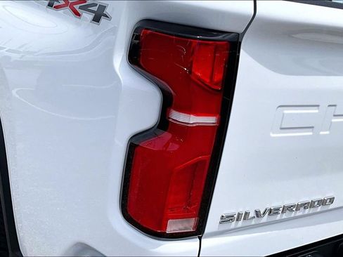 Used 2025 Chevrolet Silverado 2500 LTZ w/ LTZ Convenience Package AWD/4WD image 41