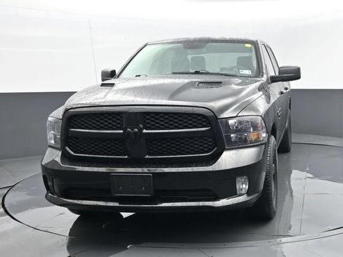 Used 2019 RAM 1500 Express w/ Wheel & Sound Group AWD/4WD image 21
