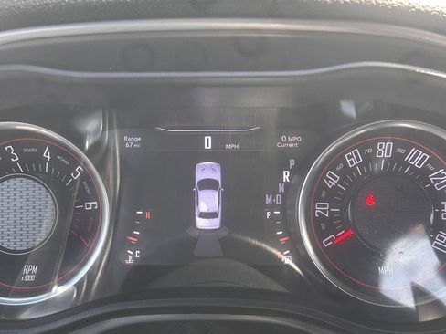 Used 2022 Dodge Challenger GT RWD image 25
