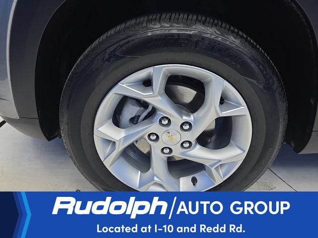 Used 2024 Chevrolet Trax LS w/ LS Convenience Package FWD image 28