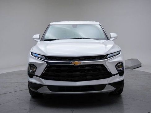 Used 2025 Chevrolet Blazer LT image 13
