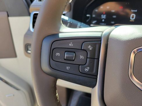 Used 2024 GMC Yukon Denali image 18