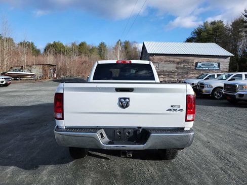 Used 2018 RAM 2500 Tradesman w/ Chrome Appearance Group image 17