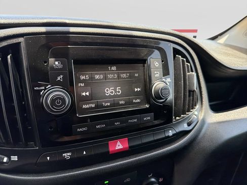 Used 2022 RAM ProMaster City Tradesman FWD image 13
