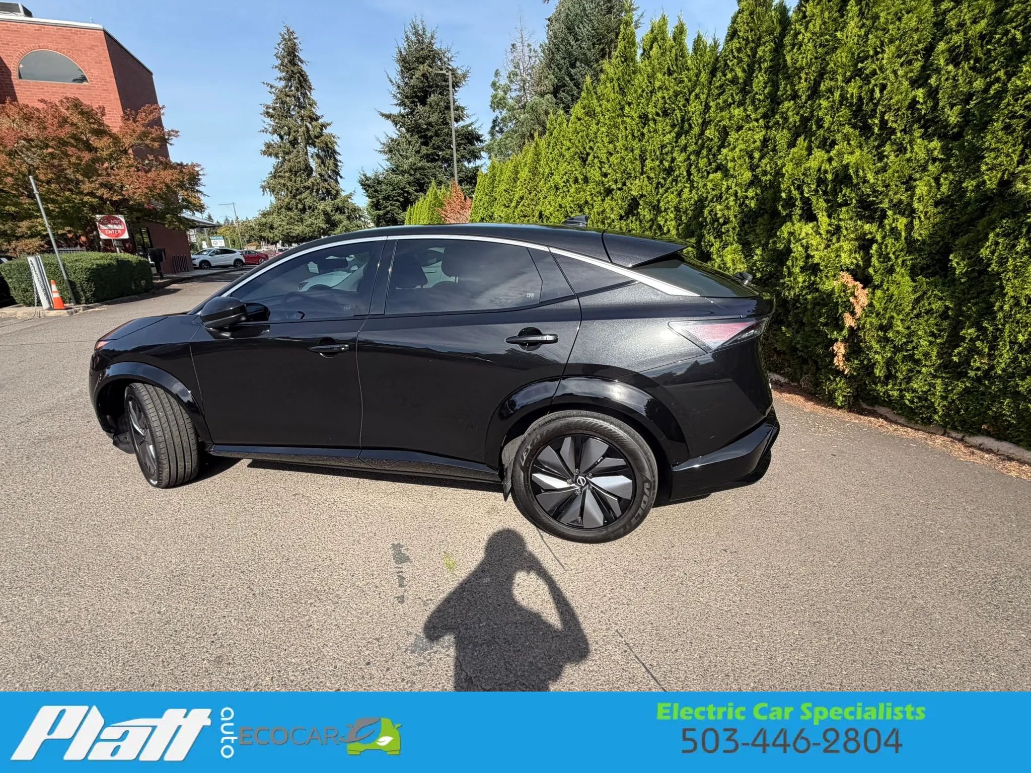 Used 2023 Nissan Ariya FWD image 6