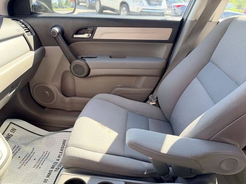 Used 2010 Honda CR-V LX image 12