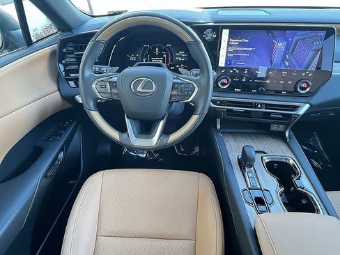 Certified 2025 Lexus RX 350 Premium image 9