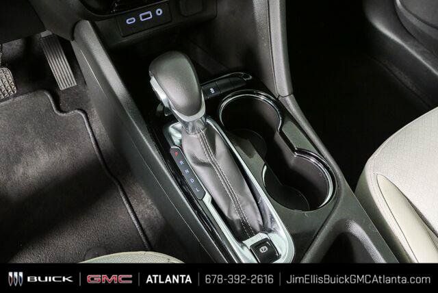 Certified 2022 Buick Encore GX Select FWD image 17