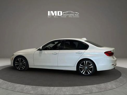 Used 2018 BMW 330i Sedan w/ Shadow Sport Edition RWD image 9