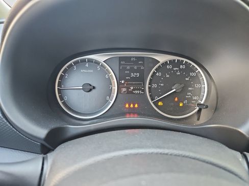 Used 2025 Nissan Kicks Play S FWD image 26