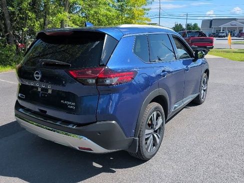 Used 2023 Nissan Rogue Platinum AWD/4WD image 5