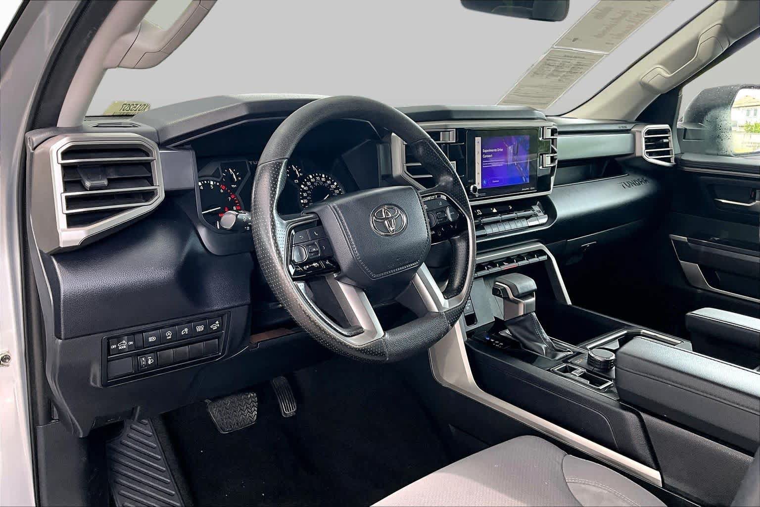 Used 2023 Toyota Tundra SR5 AWD/4WD image 17