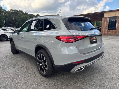 Used 2025 Mercedes-Benz GLC 350e 4MATIC image 2