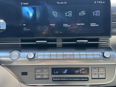 Used 2024 Hyundai Kona SEL image 29