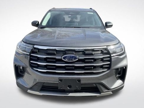 New 2026 Ford Explorer Active w/ Active Comfort Package image 8