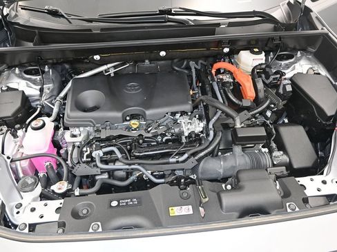 Used 2025 Toyota RAV4 Limited w/ Advanced Technology Package AWD/4WD image 27