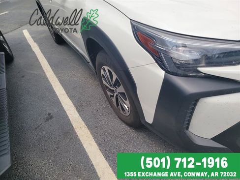 Used 2025 Subaru Outback Premium AWD/4WD image 33
