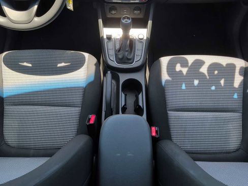 Used 2022 Hyundai Kona SE FWD image 20